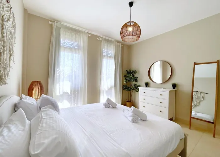 Embellished 2bdr Penthouse Mangroovy Free Pool & Apartman