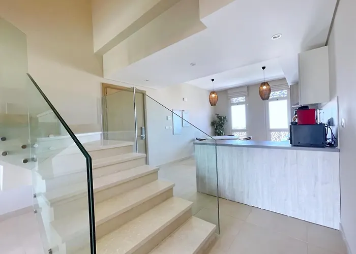 Apartman Embellished 2bdr Penthouse Mangroovy Free Pool &