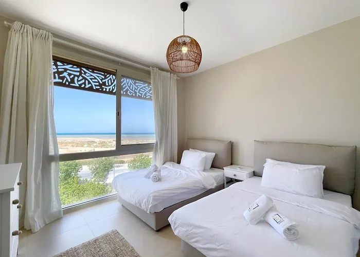 Apartman Embellished 2bdr Penthouse Mangroovy Free Pool & *