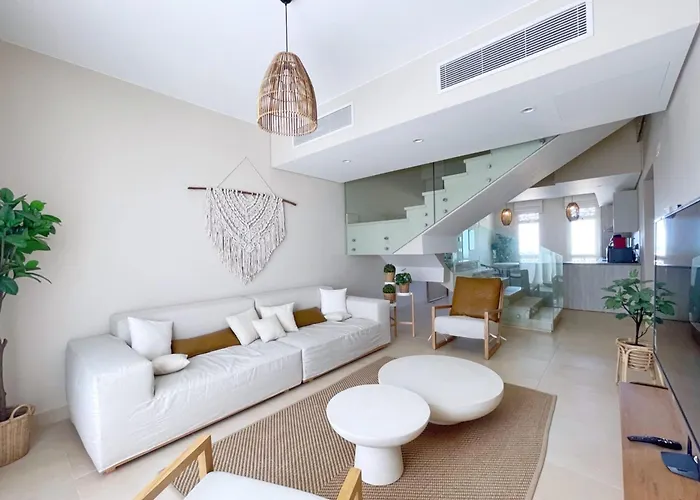 Embellished 2bdr Penthouse Mangroovy Free Pool &